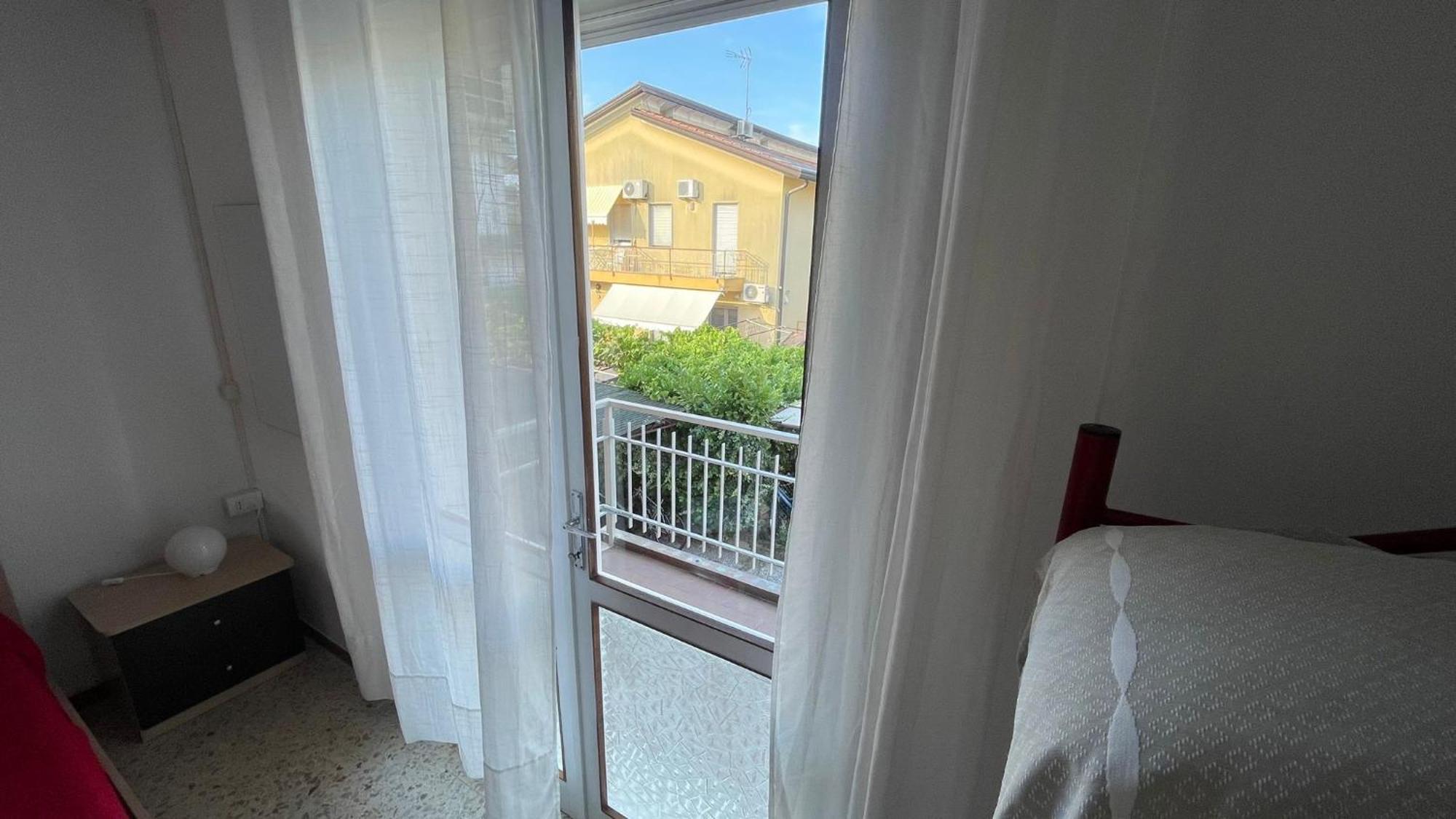 Rosso - Over The Rainbow - -check In And Check Out On Saturday Appartamento Lido di Jesolo